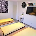 Ruhige, Zentrale Wohnung Am Schlosspark