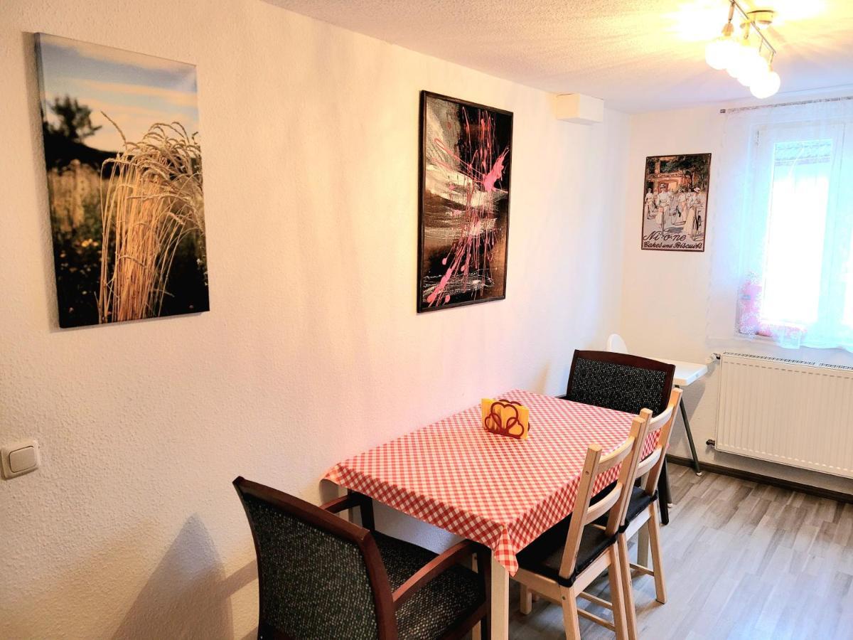 Ruhige, Zentrale Am Schlosspark Appartement